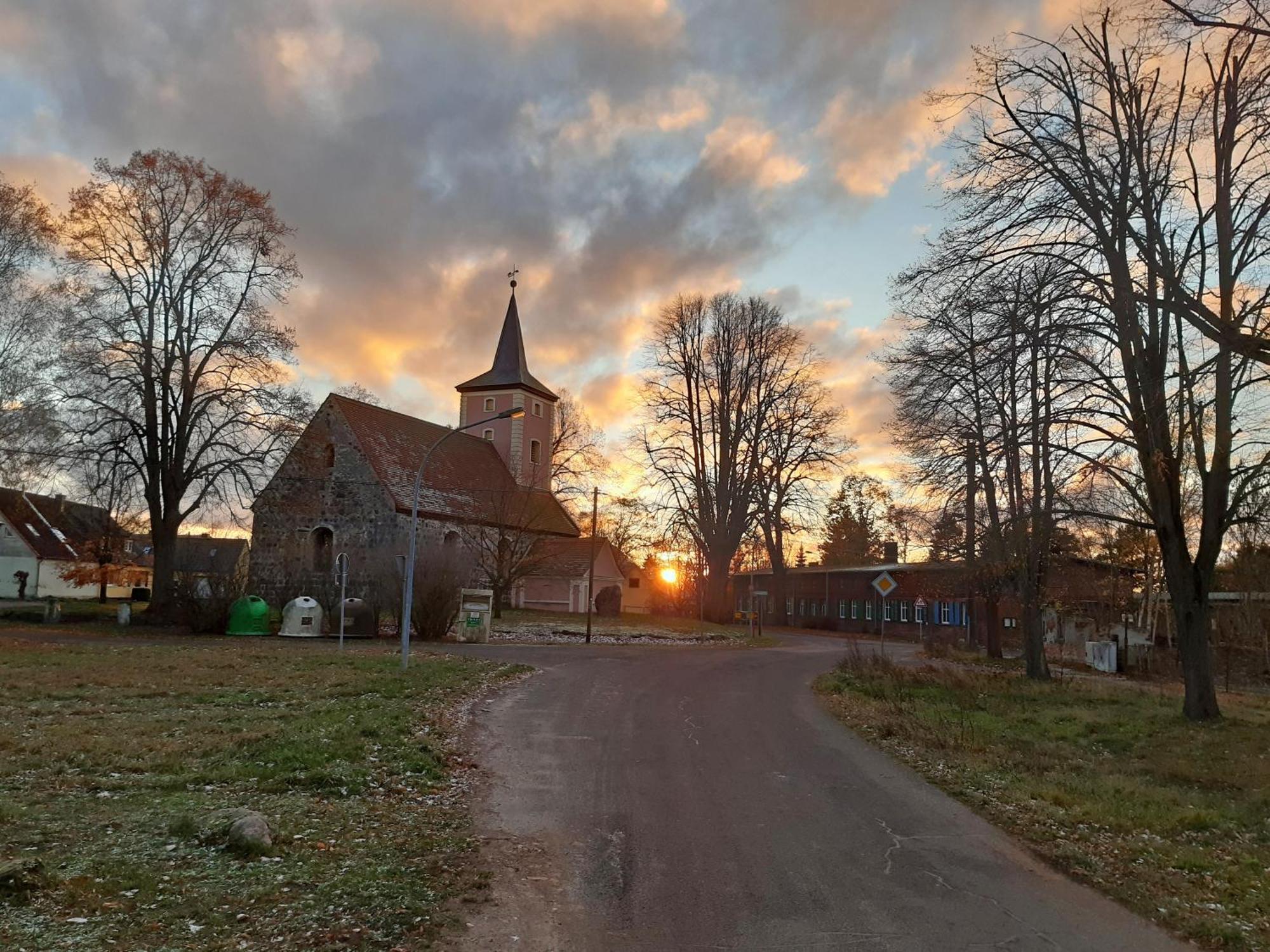 Kulturfreizeiten Ferienwohnungen Neuruppin Exterior foto